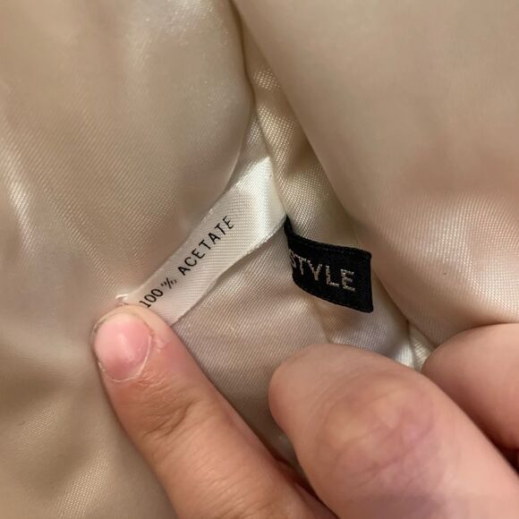 Saga Fox Vintage Fur Jacket - Picture 5 of 8